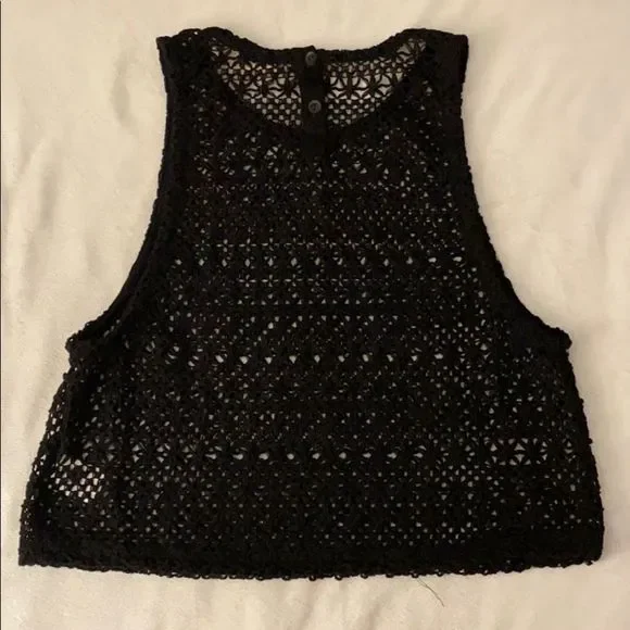 Painted Threads crotchet top - Picture 2 of 2